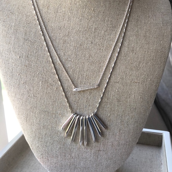 stella and dot rebel cluster necklace silver - Picture 3 of 7